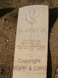 Cassino War Cemetery - Moti Lal Pun, 